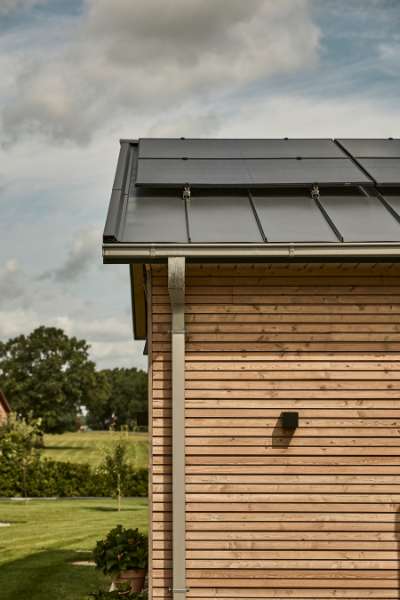 Ansprechende Mix aus Holz und Stahlprofilen, Im Ziek 1, 27374 Visselhövede